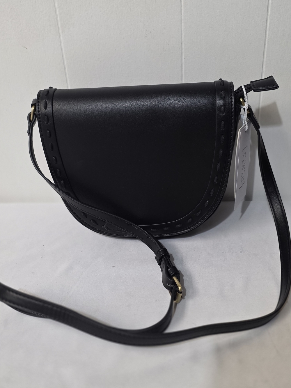 Metro Muse Vegan Faux Leather Classic Black Crossbody Saddle Bag